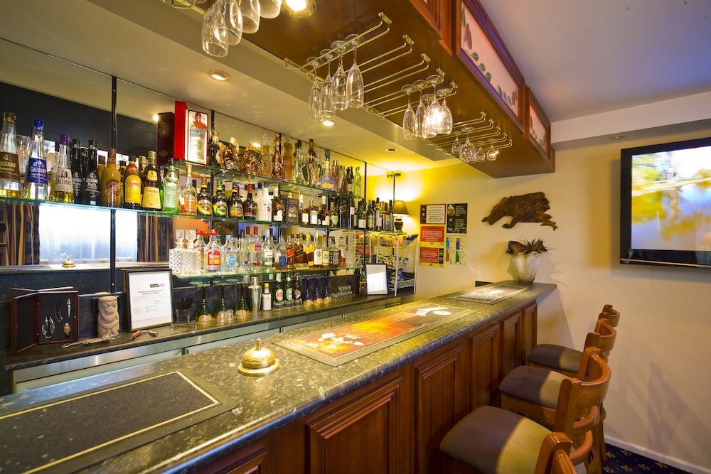 Hotel Georgian & 4*