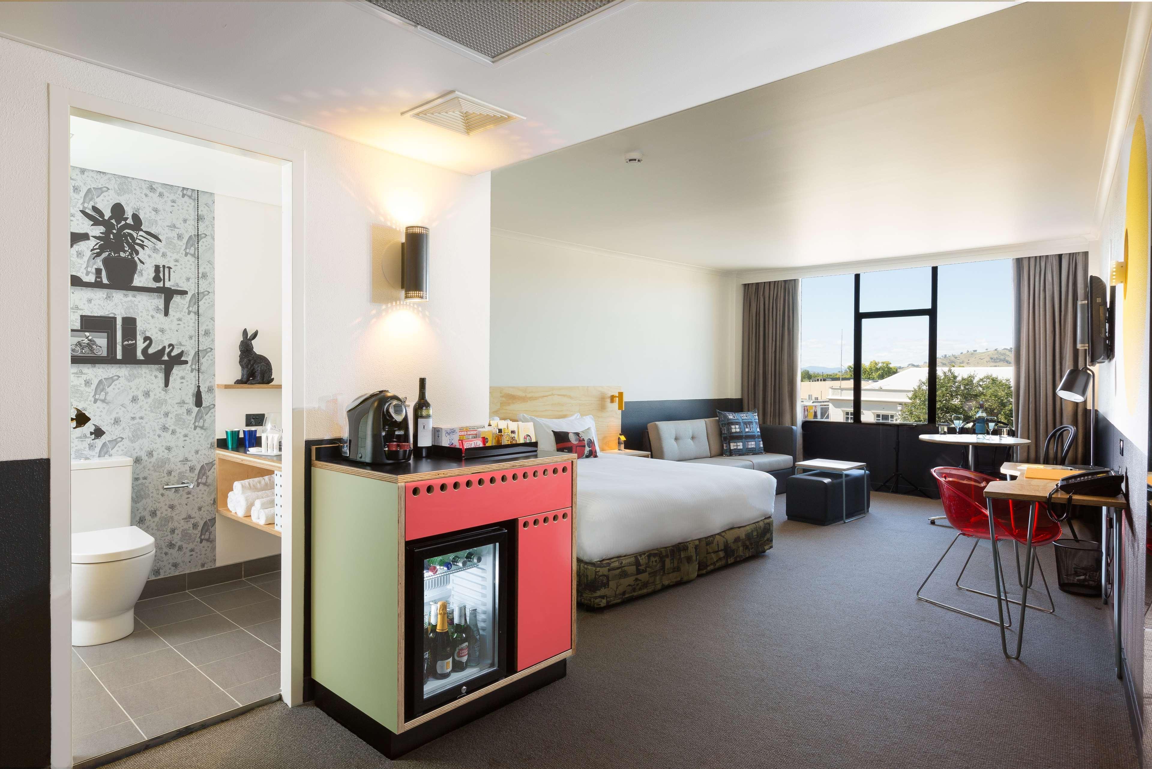 Atura Hotel