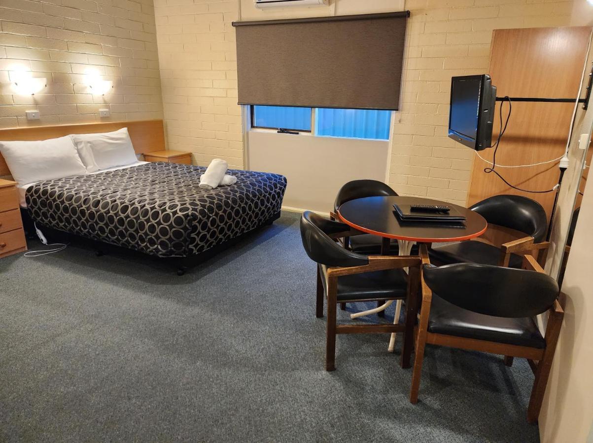 Hume Cbd Motel