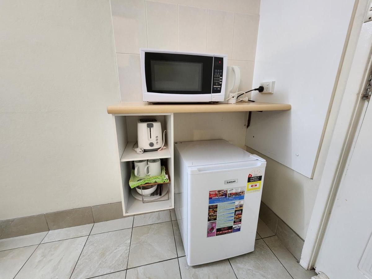 Hume Cbd Motel 3*