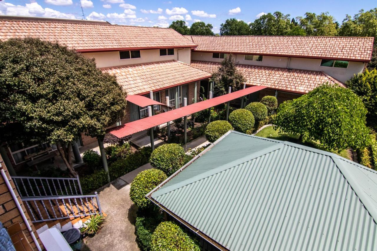 Georgian & 4* Albury