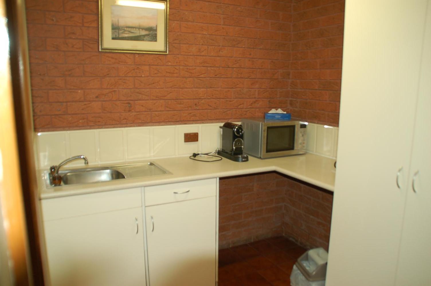Meramie Motor Motel 4*