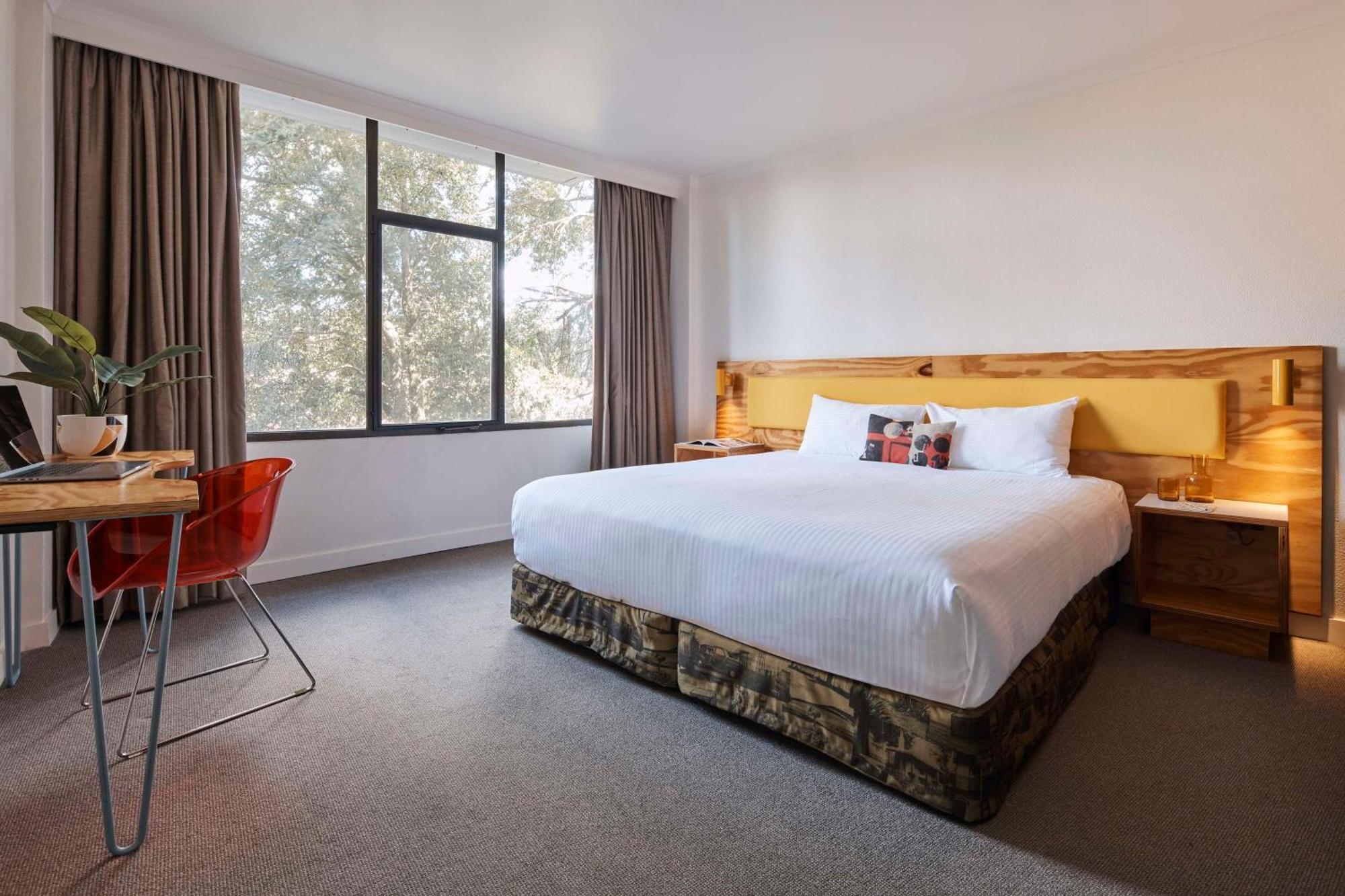 Hotel Atura 4*