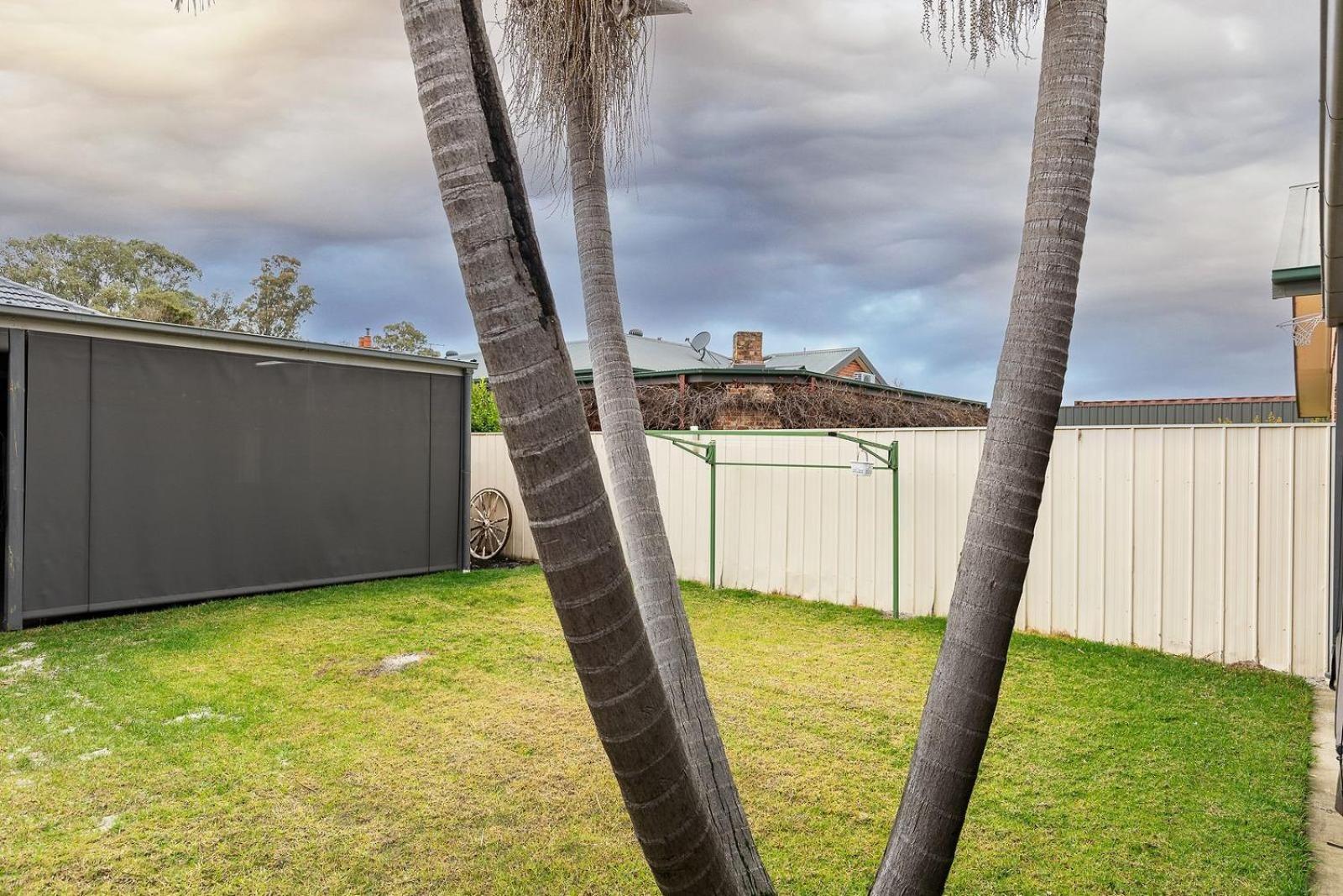 Holiday home Charmer On Olive Albury