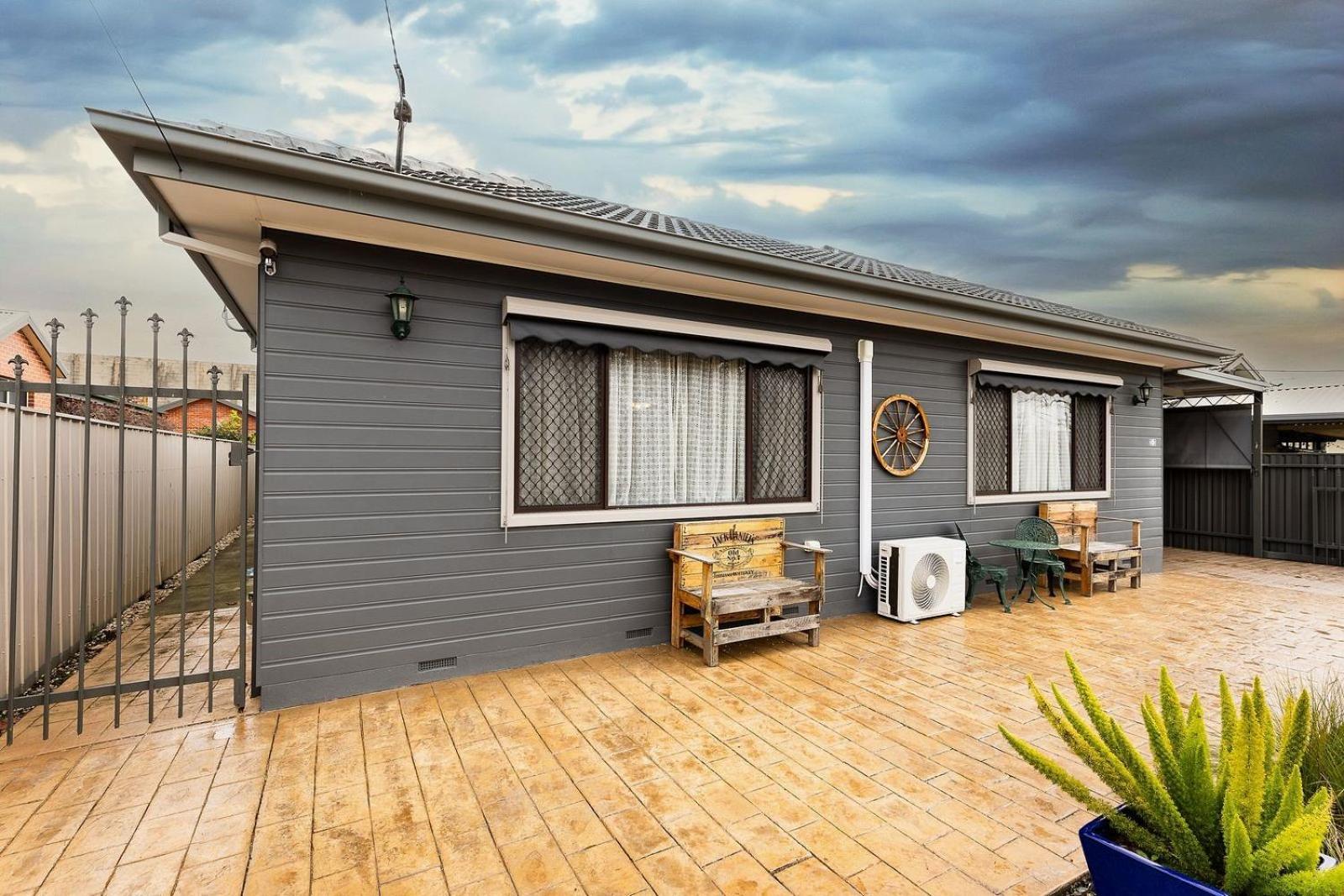 Holiday home Charmer On Olive Albury