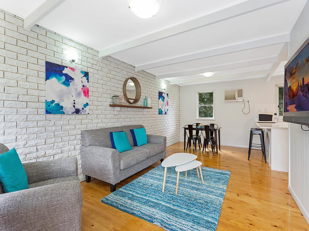 Apartment - Parkway Lane *