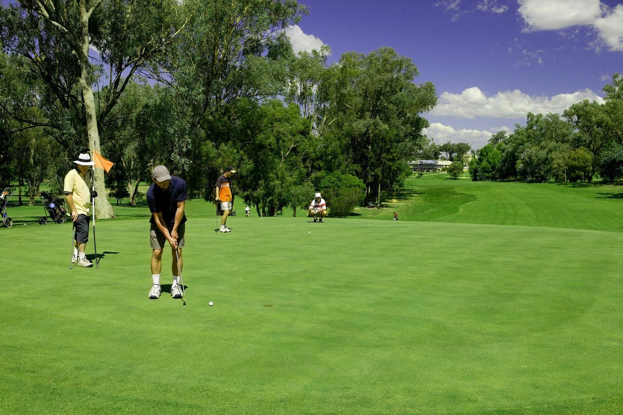 Commercial Golf 4* Albury