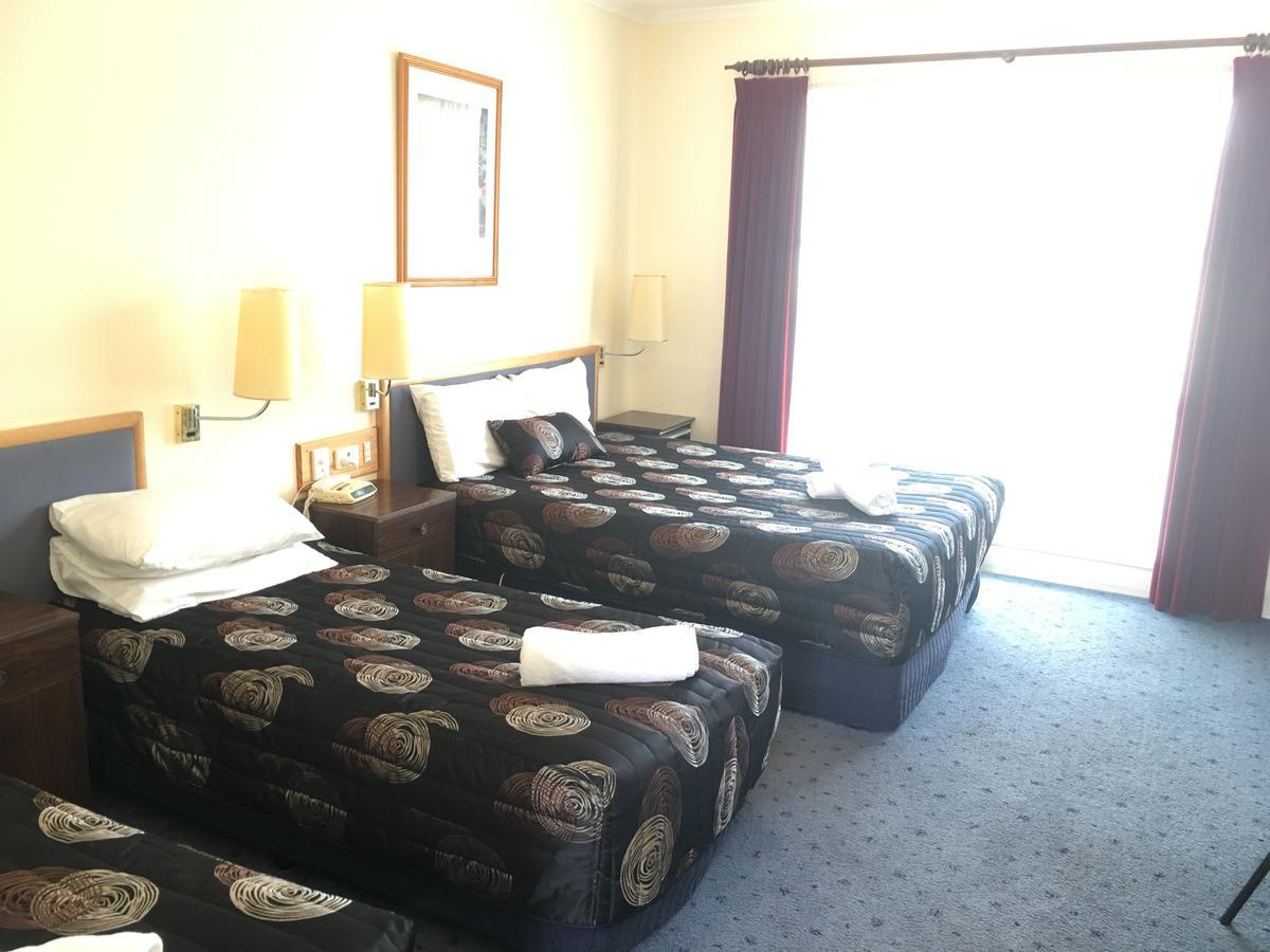 Motel Australia Park 4*