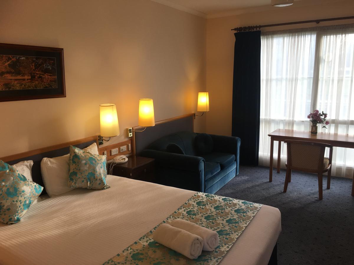 Australia Park 4*