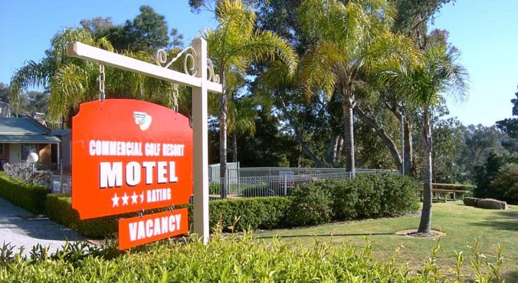 Motel Commercial Golf 4*