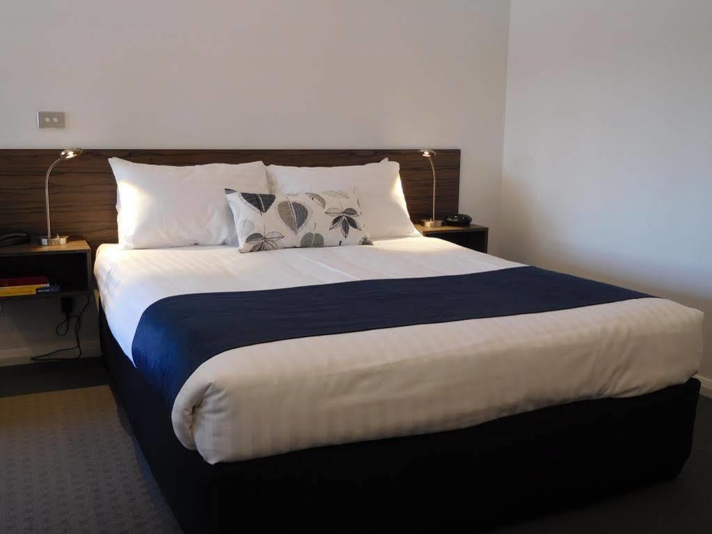 Motel Commercial Golf Albury
