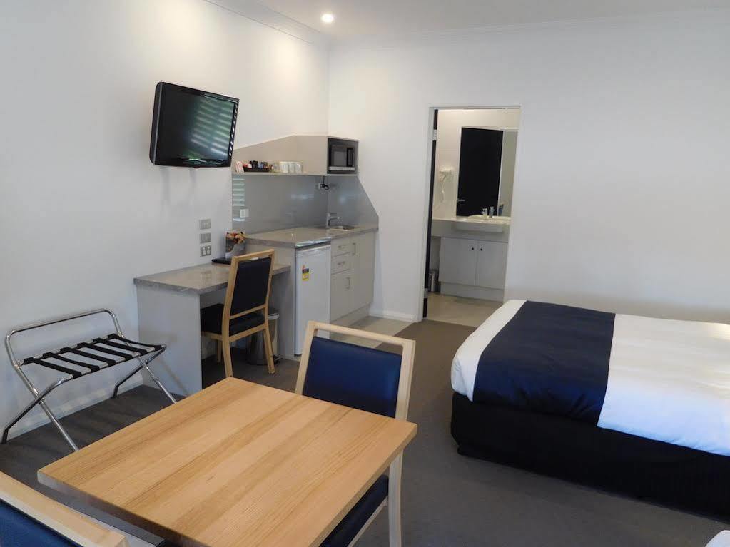 Motel Commercial Golf Albury