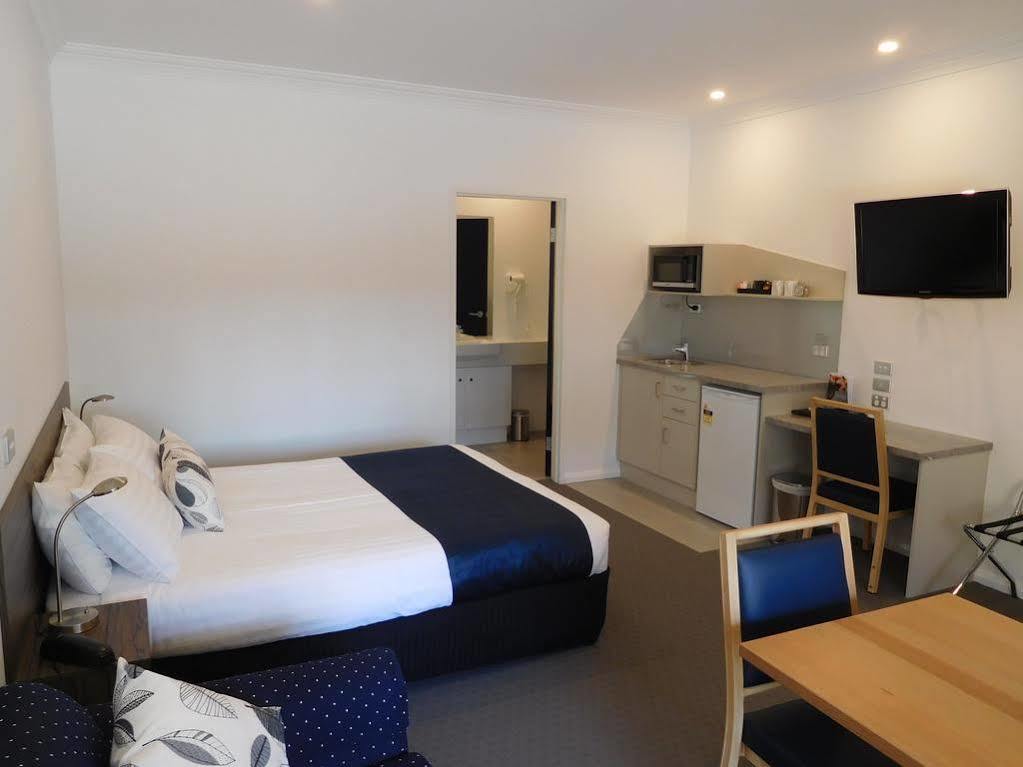 Motel Commercial Golf Albury