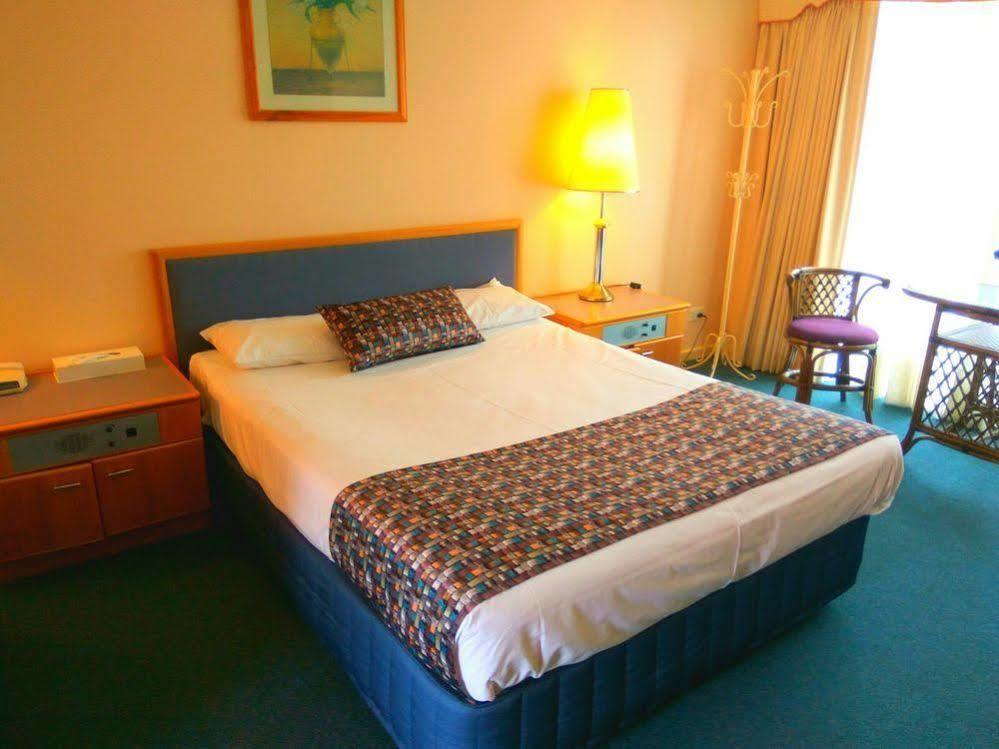 Australia Park 4*
