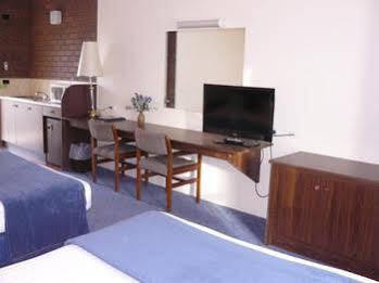 Australia Park 4*